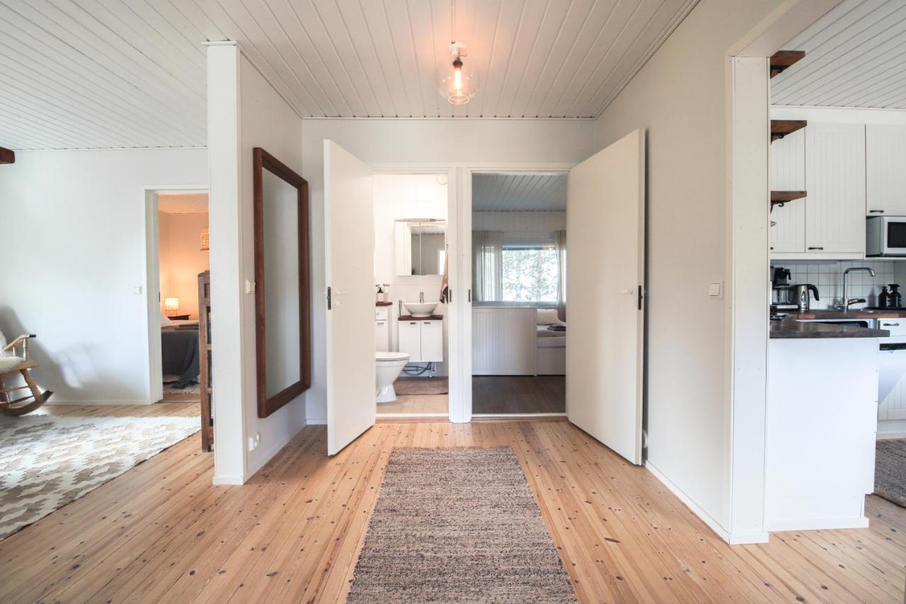 Lakeside Holiday Home ロヴァニエミ エクステリア 写真